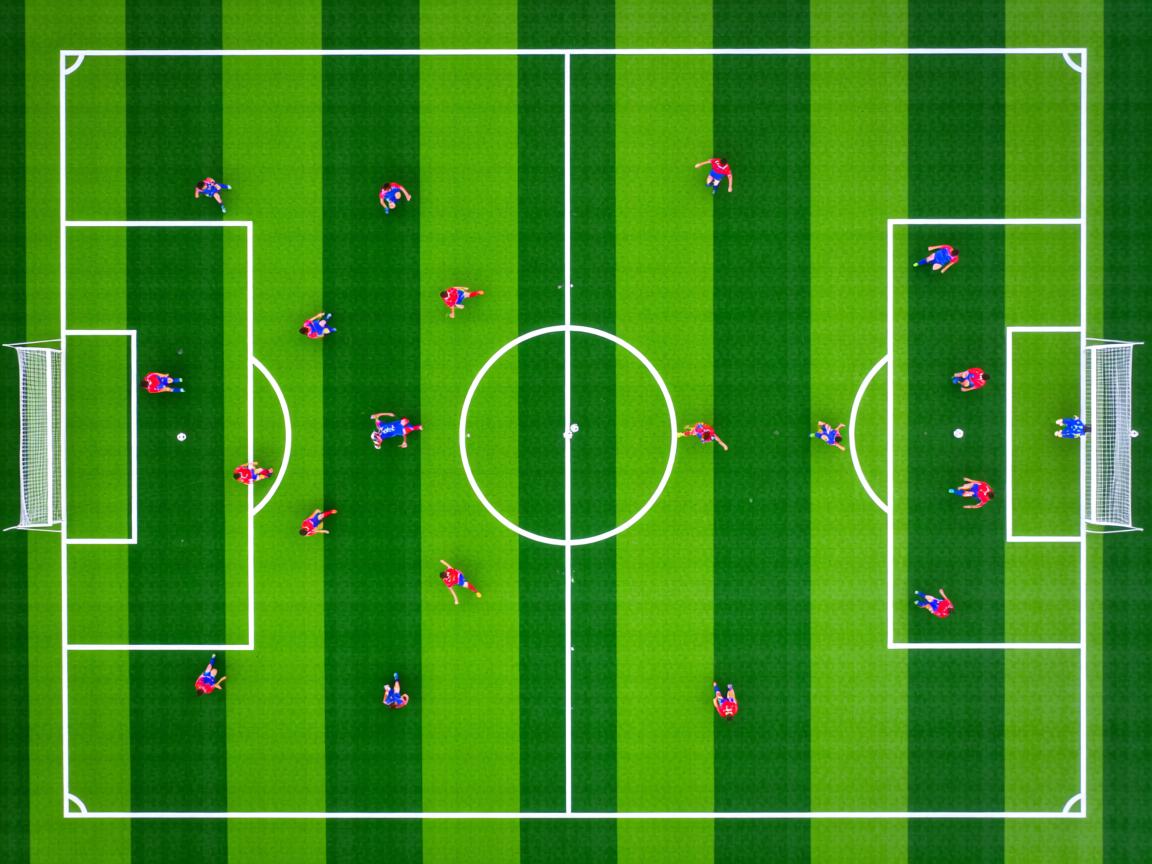 开云体育足球-拜仁通过灵活换位制造局部优势，拜仁轮换阵容  第2张